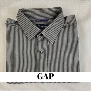Gap Long Sleeve Button Down sz L